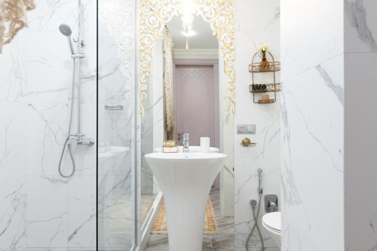 Mr Grey Boutique Hotel Odesa Exterior foto
